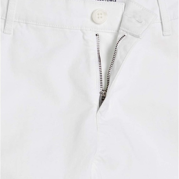 (1738) Amazon Essentials Women's Stretch Twill Chino Pant Straight Fit - Picture 4 of 7